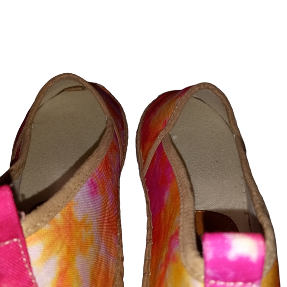 Patrizia by Spring Step Tie Dye Pull-On Espadrilles size 39 - Picture 13 of 14